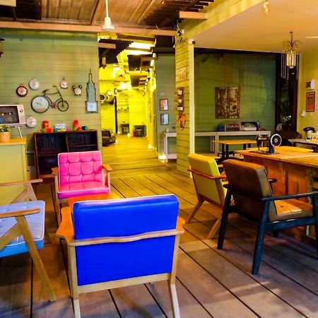 2499 AMPHAWA HERITAGE BY RoomQuest Extérieur photo