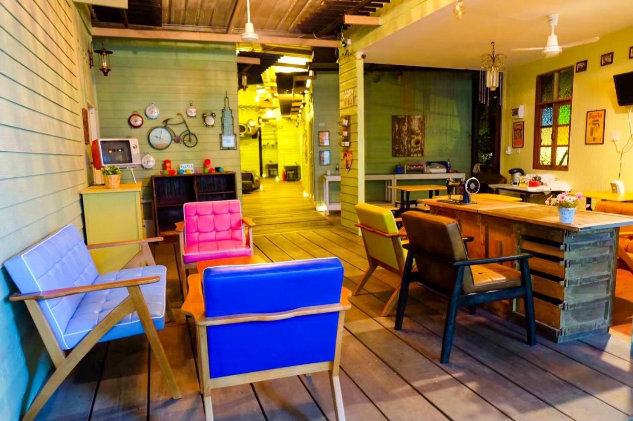 2499 AMPHAWA HERITAGE BY RoomQuest Extérieur photo